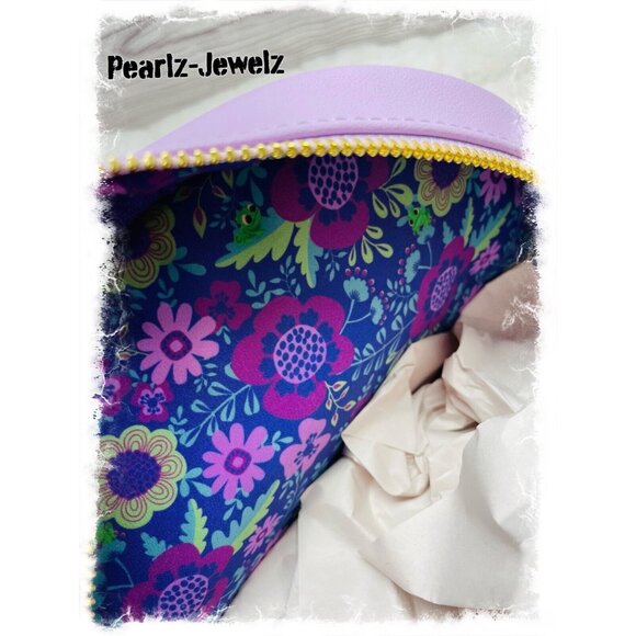 Loungefly Disney Rapunzel Tangled Chibi Chiffon Flowers 3D Floral Mini Backpack - Picture 4 of 5